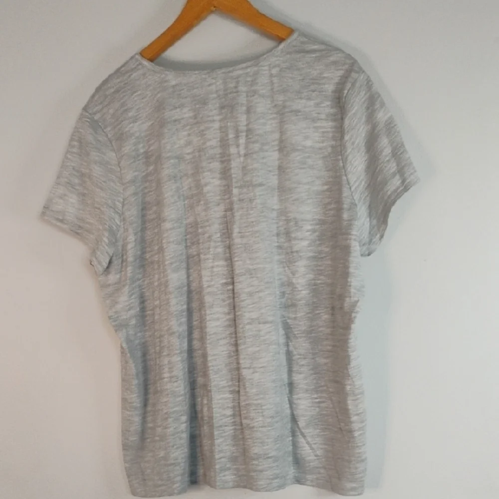 Muk Luks Light Heathered Gray V-Neck Activewear T-Shirt Plus Size P1X Athleisure - Picture 8 of 9